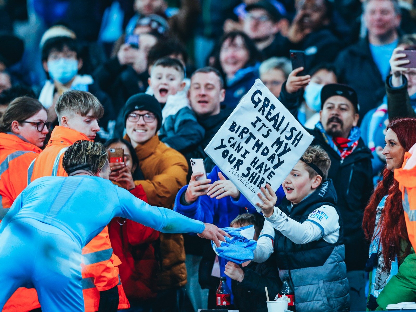 球员提供了 球员提供了